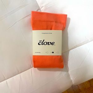 Clove Coral Smile Compression Socks - Medium